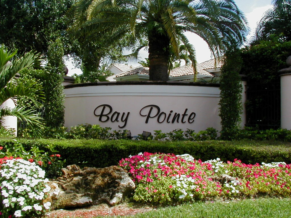 Bay Pointe